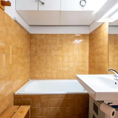 Aime 2000 Διαμέρισμα