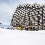 Aime 2000 Apartment *