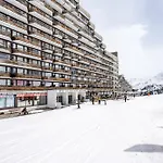 Aime 2000 Apartment